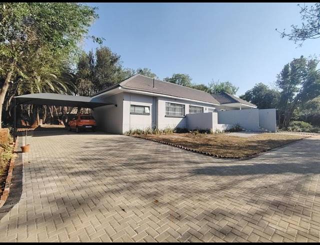 3 BEDROOM PROPERTY TO RENT IN ELDORAIGNE